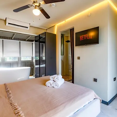 Vom Alaçatı Otel *